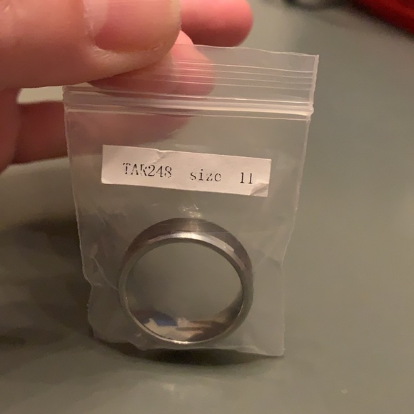 Brushed and Polished Comfort Fit Wedding Ring - Picture 11 of 11